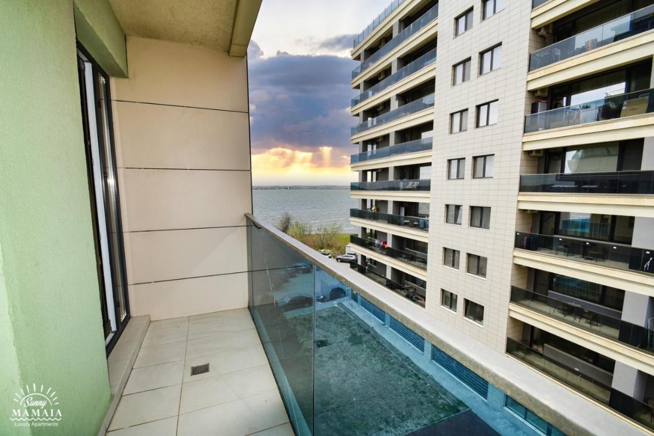 Sunny Luxury Apartment 2 Mamaia Buitenkant foto