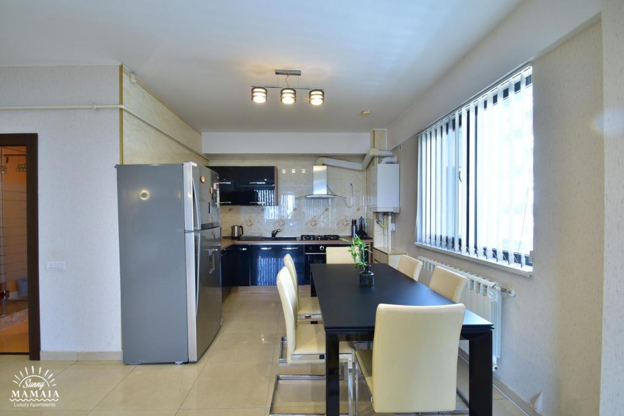 Sunny Luxury Apartment 2 Mamaia Buitenkant foto
